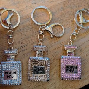 Pink Parfum No. 5 Keychain Set